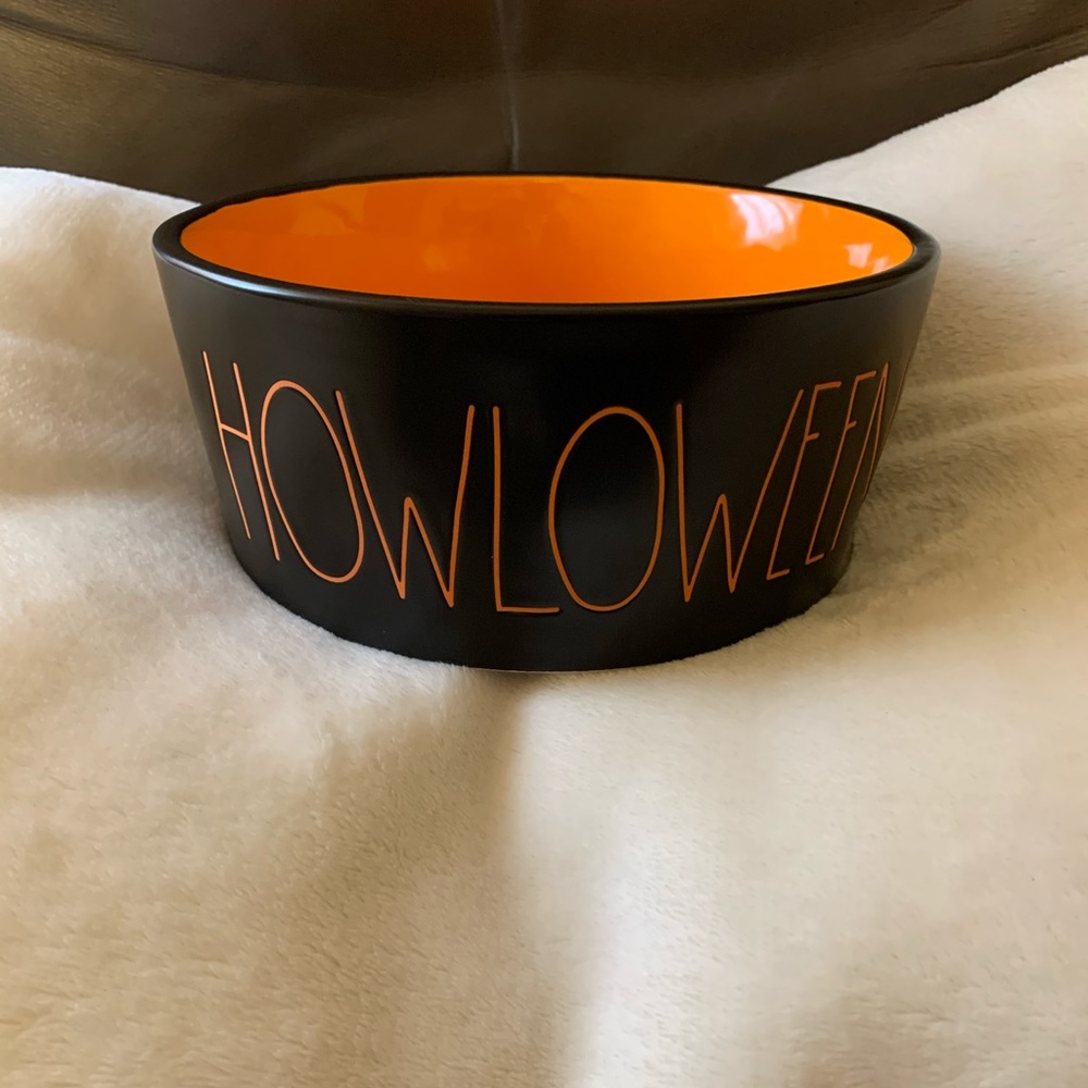 Rae Dunn Pet Dish